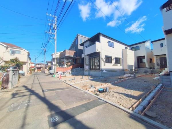 茅ヶ崎市ひばりが丘1期　新築戸建2号棟　全4棟