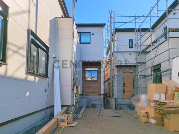 茅ヶ崎市ひばりが丘1期　新築戸建2号棟　全4棟