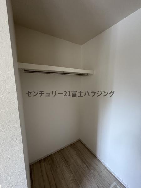 茅ヶ崎市ひばりが丘1期　新築戸建2号棟　全4棟