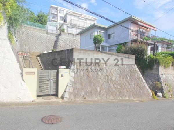 藤沢市本藤沢5丁目　条件無売地　全1区画