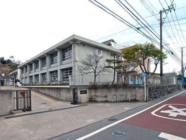 藤沢市片瀬4丁目の中古一戸建て(片瀬小学校)