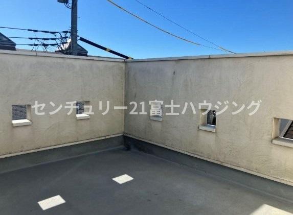 藤沢市片瀬４丁目の中古一戸建て