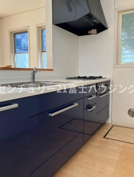 藤沢市片瀬4丁目　中古戸建