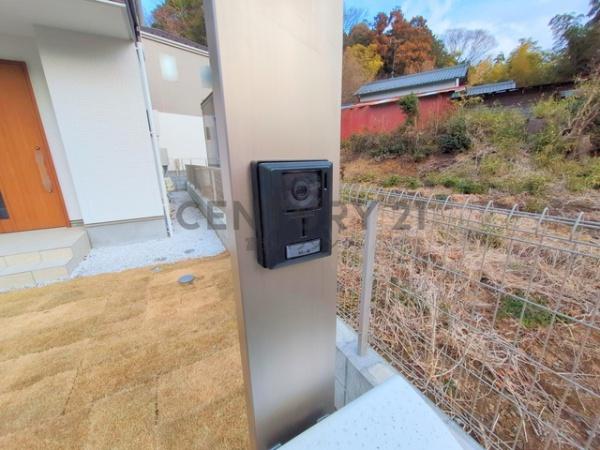 藤沢市立石2期　新築戸建2号棟　全3棟