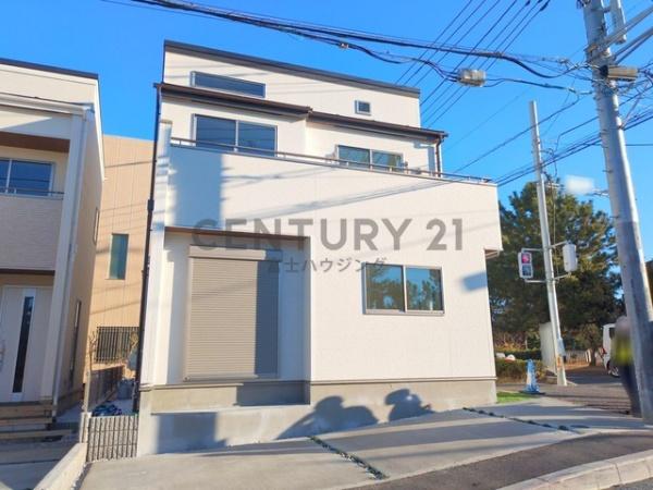 藤沢市辻堂太平台1丁目　新築戸建1号棟　全3棟