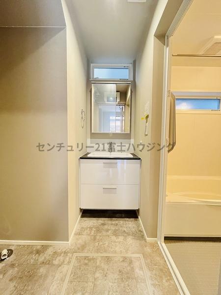 藤沢市辻堂3丁目　新築戸建1号棟　全2棟