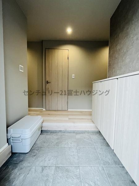 藤沢市辻堂3丁目　新築戸建1号棟　全2棟