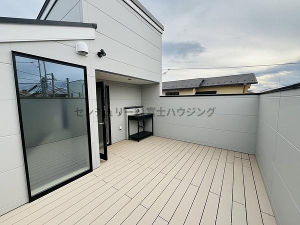 藤沢市辻堂3丁目　新築戸建1号棟　全2棟