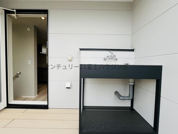藤沢市辻堂3丁目　新築戸建1号棟　全2棟