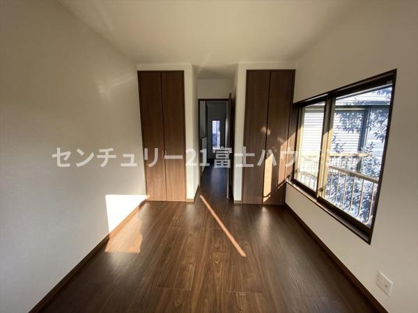藤沢市城南３丁目の中古一戸建て