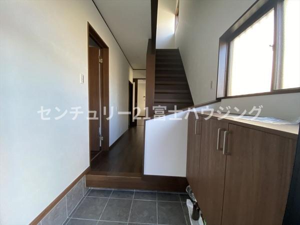藤沢市城南３丁目の中古一戸建て