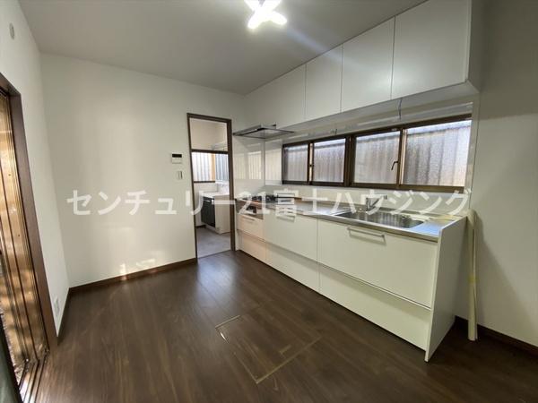 藤沢市城南3丁目　中古戸建