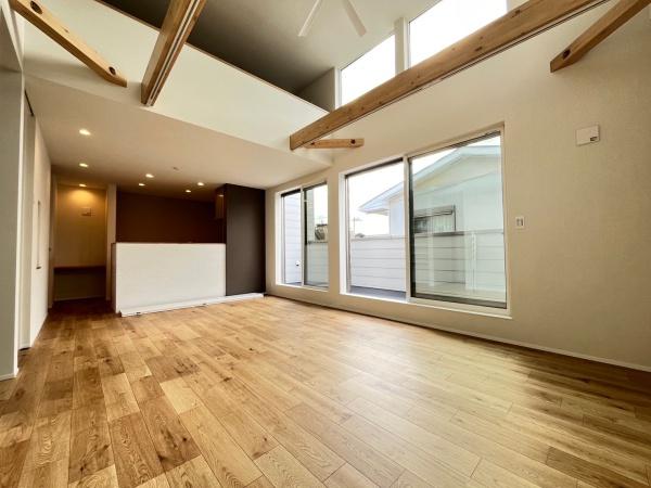 藤沢市城南5丁目2期　新築戸建A号棟　全2棟