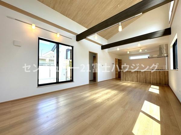 茅ヶ崎市中島の中古一戸建