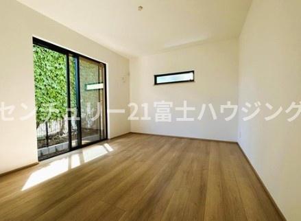 茅ヶ崎市中島の中古一戸建て