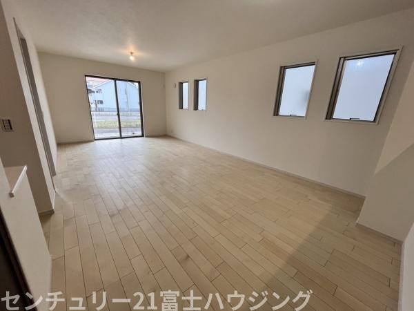 藤沢市天神町1期　新築戸建1号棟　全2棟