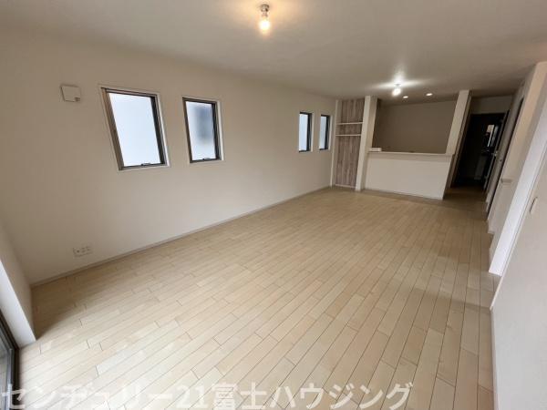藤沢市天神町1期　新築戸建1号棟　全2棟