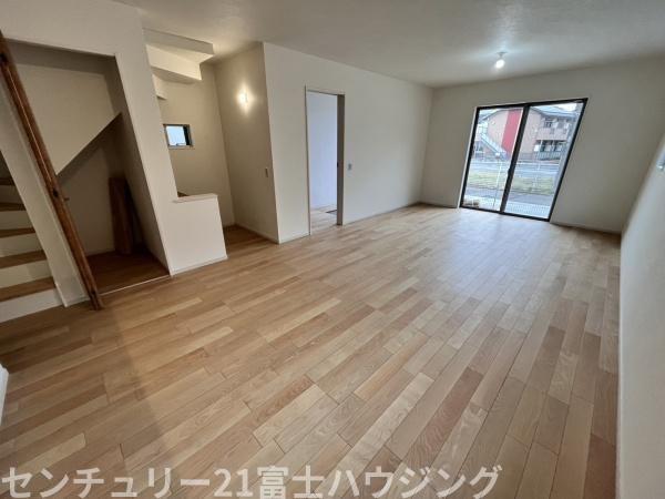 藤沢市天神町1期　新築戸建2号棟　全2棟