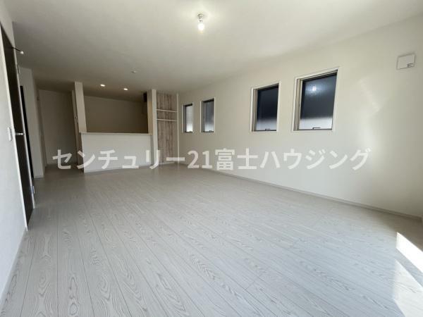藤沢市西俣野2期　新築戸建1号棟　全2棟