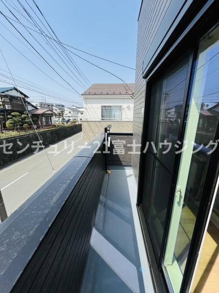 藤沢市石川5丁目　新築戸建A号棟　全3棟