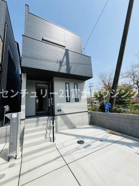 藤沢市石川5丁目　新築戸建C号棟　全3棟