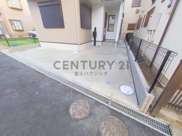 藤沢市葛原　新築戸建　全1棟