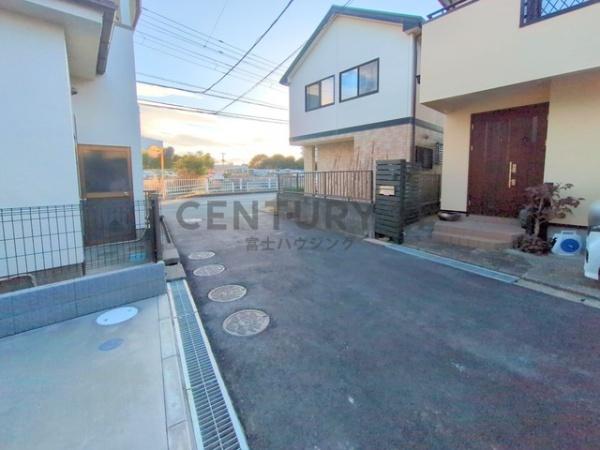 藤沢市葛原　新築戸建　全1棟