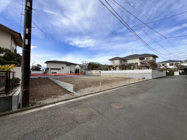 藤沢市片瀬山5丁目　条件無売地C区画　全3区画