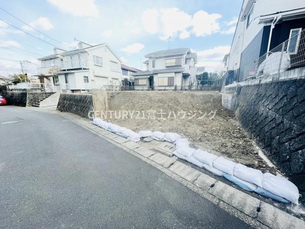 鎌倉市手広4丁目　条件無売地A区画　全2区画