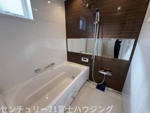 茅ヶ崎市本宿町　新築戸建B棟　全2棟
