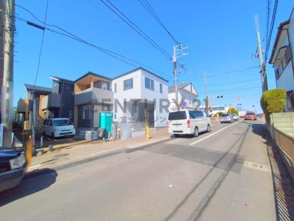 茅ヶ崎市若松町　新築戸建2号棟　全3棟