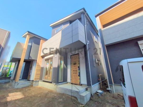茅ヶ崎市若松町　新築戸建2号棟　全3棟