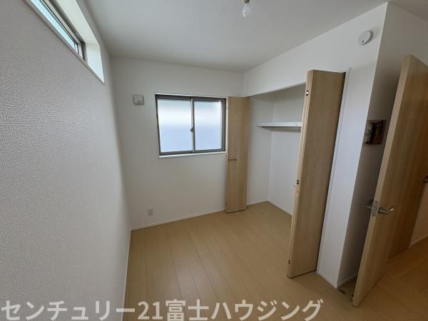 茅ヶ崎市室田3丁目　新築戸建1号棟　全2棟