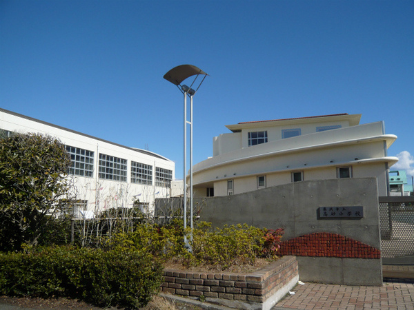 藤沢市辻堂5丁目の土地(高砂小学校)