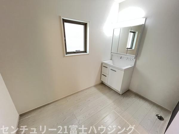 茅ヶ崎市白浜町の新築一戸建