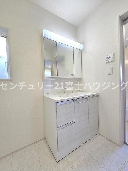 藤沢市遠藤　新築戸建2号棟　全2棟