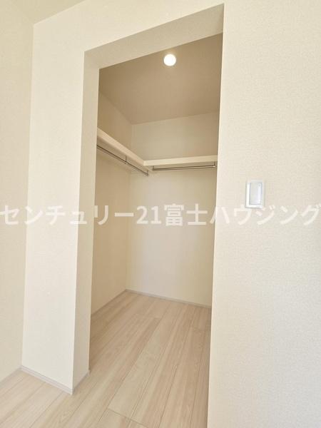 藤沢市遠藤　新築戸建2号棟　全2棟