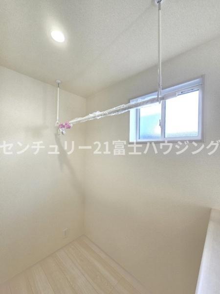 藤沢市遠藤　新築戸建2号棟　全2棟