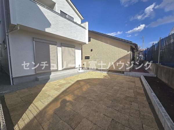 藤沢市遠藤　新築戸建2号棟　全2棟