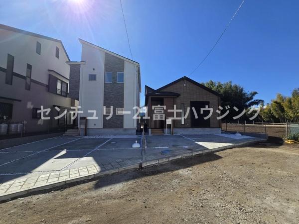 藤沢市遠藤　新築戸建2号棟　全2棟