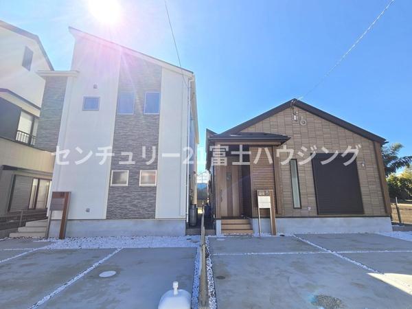藤沢市遠藤　新築戸建2号棟　全2棟
