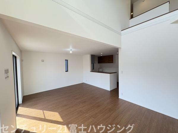 藤沢市大庭2期　新築戸建NO1　全2棟