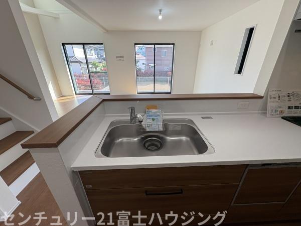 藤沢市大庭2期　新築戸建NO1　全2棟