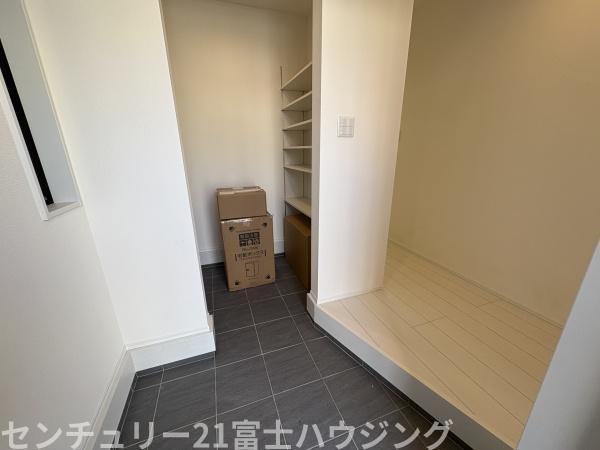 藤沢市大庭2期　新築戸建NO2　全2棟