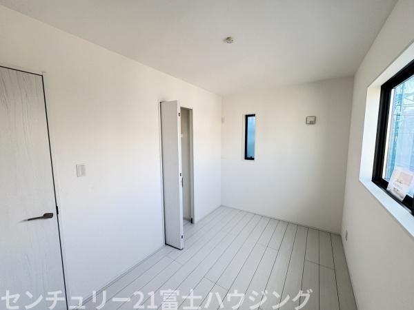 藤沢市大庭2期　新築戸建NO2　全2棟