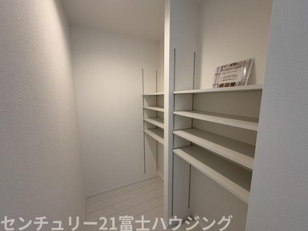 藤沢市大庭2期　新築戸建NO2　全2棟