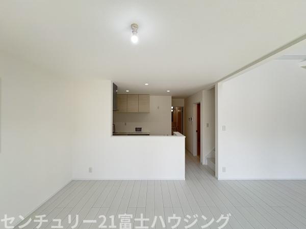藤沢市大庭2期　新築戸建NO2　全2棟
