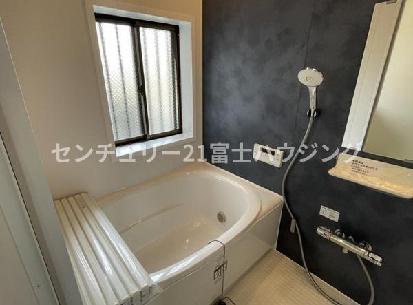 茅ヶ崎市柳島１丁目の中古一戸建
