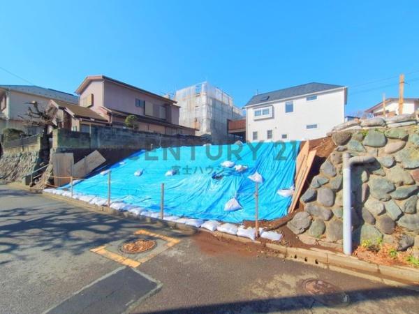 藤沢市亀井野　条件無売地　全1区画