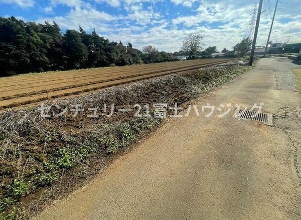 藤沢市西俣野　条件無売地　全1区画